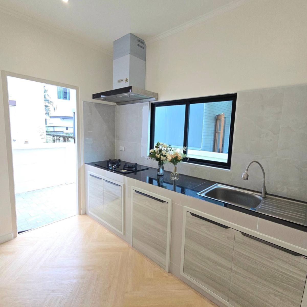 For SaleHousePathum Thani,Rangsit, Thammasat : For Sale House , Baan Fahpiyarom Nesto , newly renovated , Bueng Kham Phoi , Lam Luk Ka , Pathum Thani , CX-135646