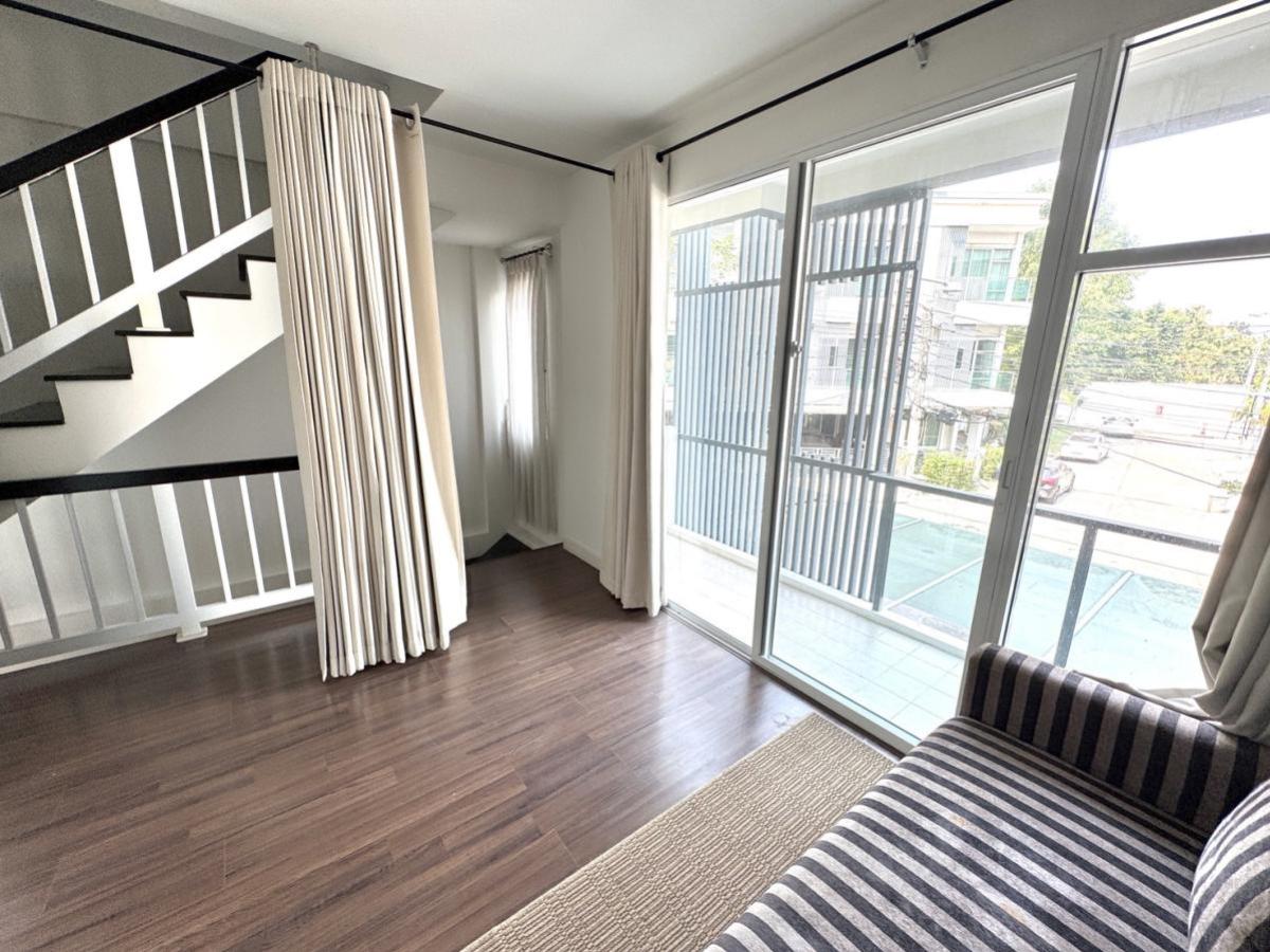 For SaleTownhomeLadprao101, Happy Land, The Mall Bang Kapi : For Sale Townhouse/Townhome  , Town Plus X Ladprao , Khlong Chan , Bang Kapi , Bangkok , CX-136070