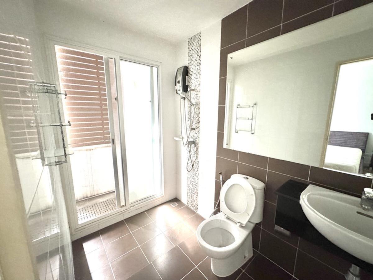 For SaleTownhomeLadprao101, Happy Land, The Mall Bang Kapi : For Sale Townhouse/Townhome  , Town Plus X Ladprao , Khlong Chan , Bang Kapi , Bangkok , CX-136070