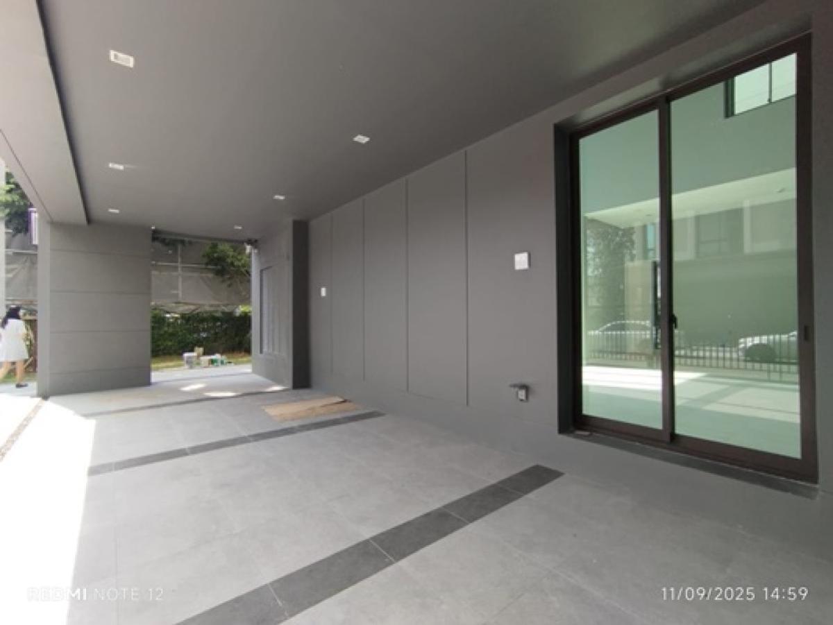 ขายบ้านพุทธมณฑล ศาลายา : ขายบ้าน  แกรนด์ บางกอก บูเลอวาร์ด ปิ่นเกล้า - บรมฯ ชั้นสูง ห้องมุม หน้ากว้าง ศาลาธรรมสพน์ เขต ทวีวัฒนา กรุงเทพ CX-136340