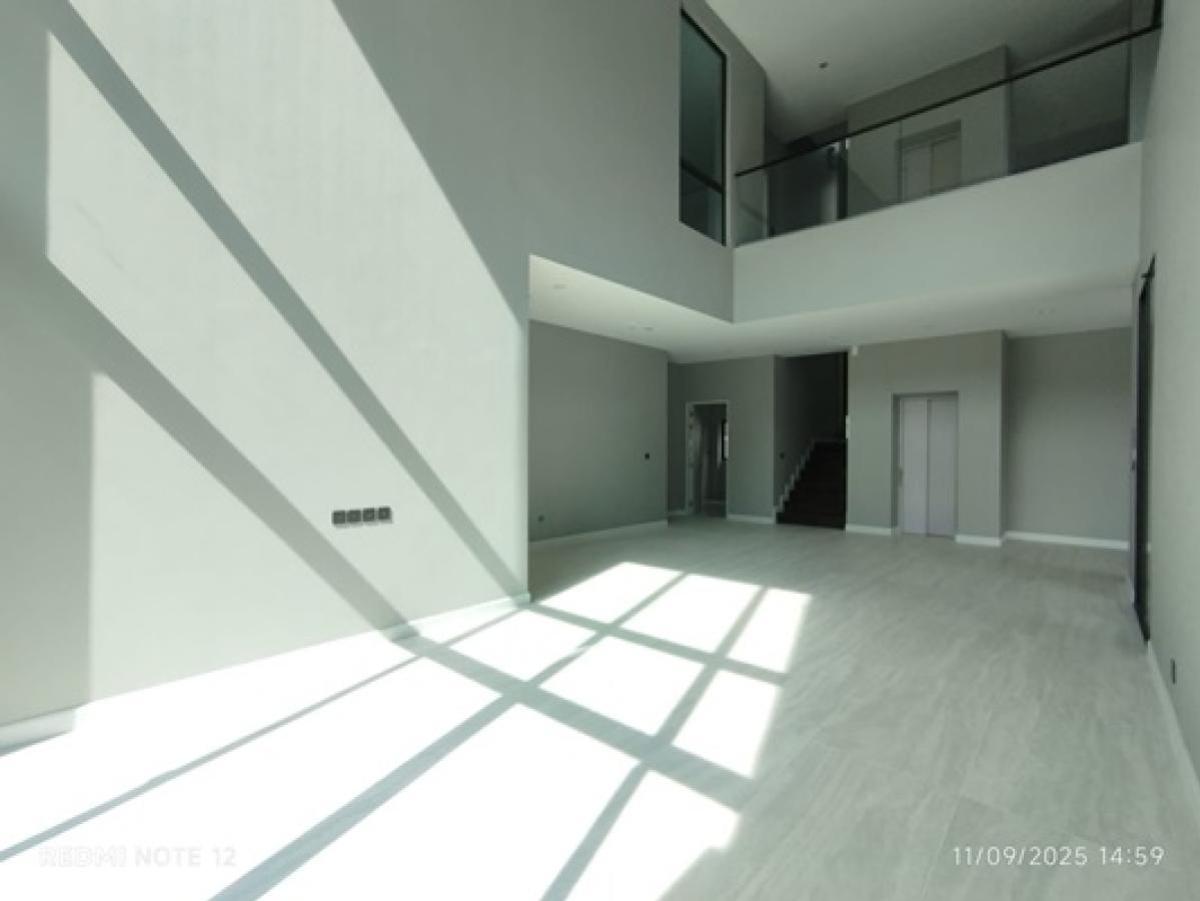 ขายบ้านพุทธมณฑล ศาลายา : ขายบ้าน  แกรนด์ บางกอก บูเลอวาร์ด ปิ่นเกล้า - บรมฯ ชั้นสูง ห้องมุม หน้ากว้าง ศาลาธรรมสพน์ เขต ทวีวัฒนา กรุงเทพ CX-136340