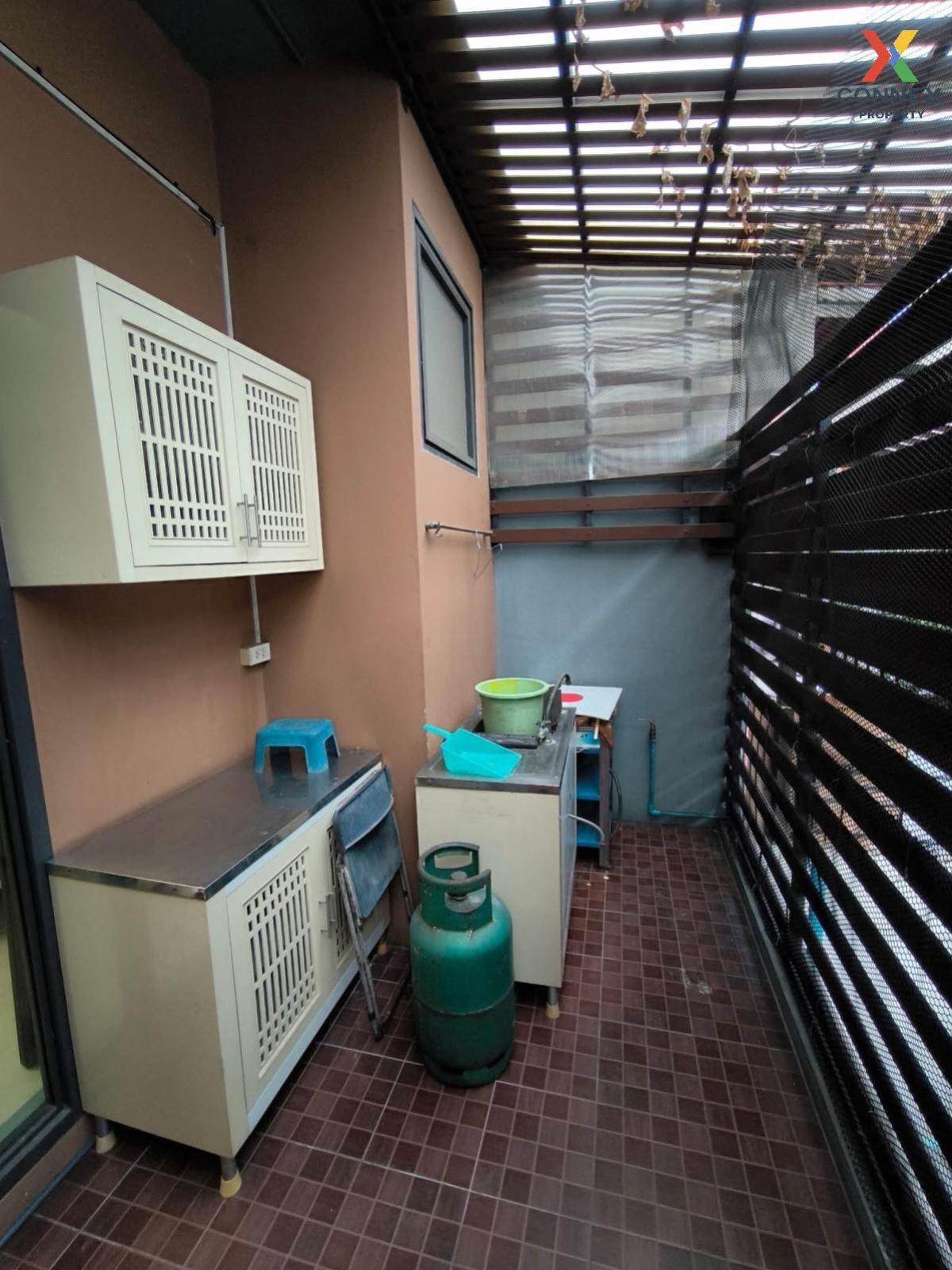 ขายโฮมออฟฟิศรัชดา ห้วยขวาง : ขายโฮมออฟฟิศ 4 ชั้น ซอย 20 มิถุนา แยก 13 พร้อมเฟอร์นิเจอร์ สามเสนนอก เขต ห้วยขวาง กรุงเทพ CX-134141