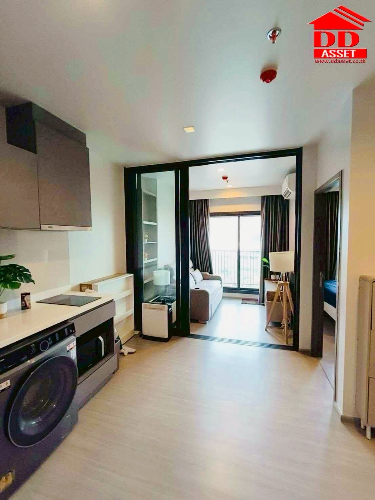 For RentCondoRama9, Petchburi, RCA : For rent Life Asoke Hype Life Asoke Hype Mrt Rama 9 Code : C8380