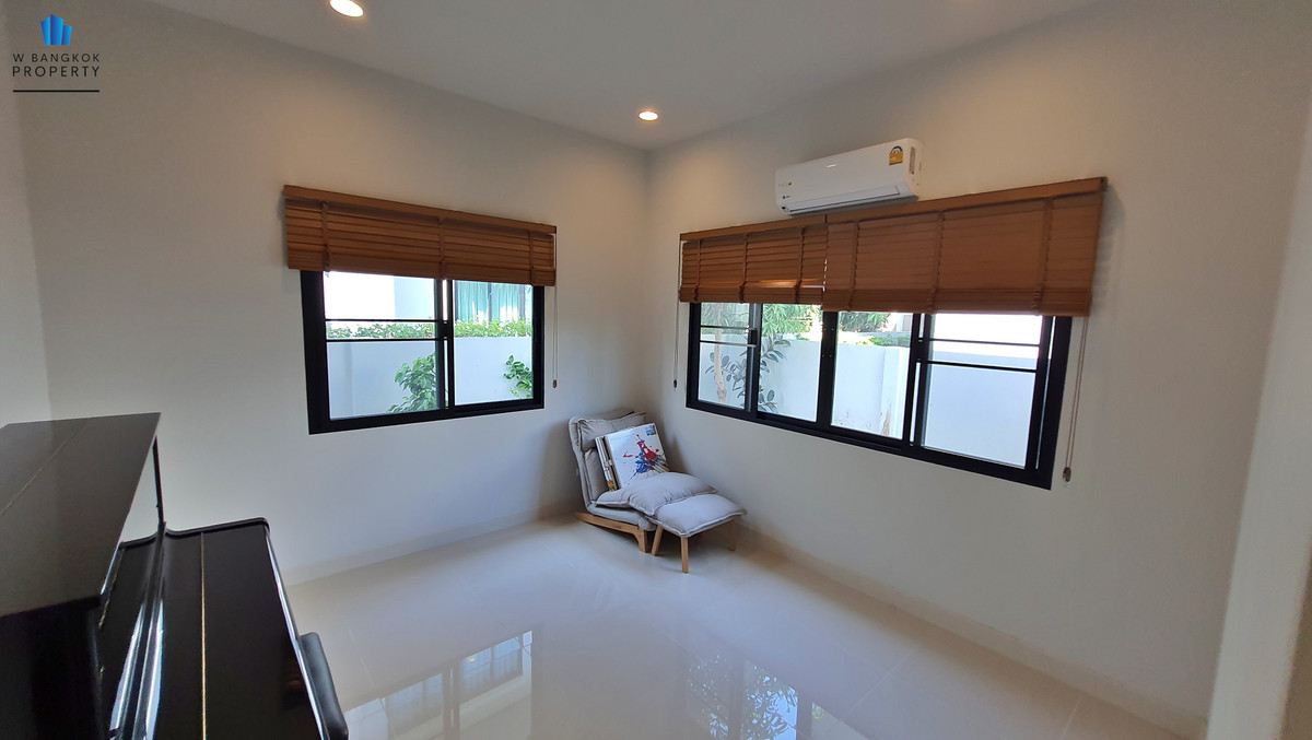 ขายบ้านบางนา แบริ่ง ลาซาล : **Hot Deal** ขายบ้านเดี่ยว บุราสิริ บางนา ก.ม. 26 แปลงริมน้ำ แบบบ้านใหญ่สุด 5 ห้องนอน 5 ห้องน้ำ 3 ที่จอดรถ 337 ตรม. บนที่ดิน 96.7 ตรว.