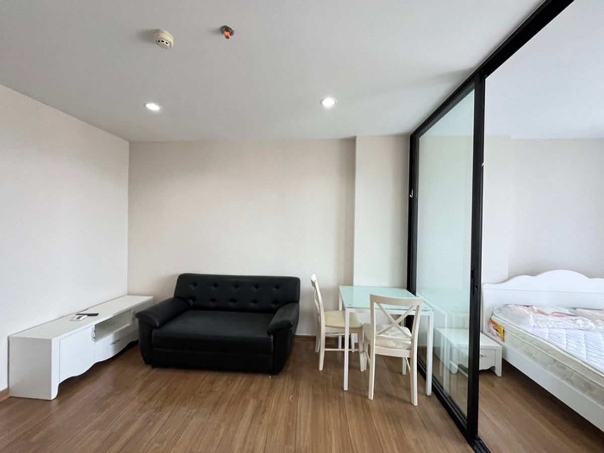 ให้เช่าคอนโดบางซื่อ วงศ์สว่าง เตาปูน : 💖💖ว่างพร้อมอยู่  Condo The Tree Interchange ติดห้างเกตเวย์บางซื่อใกล้ MRT เตาปูน และ MRT บางโพ /1 ห้องนอน ราคา 12,000 บาท/สนใจสอบถามได้นะคะ Line ID = atfirm2010 💖💖