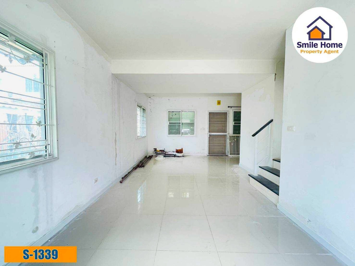 ขายทาวน์โฮมลาดกระบัง สุวรรณภูมิ : ขายทาวน์เฮาส์ พฤกษา86/1 ลาดกระบัง-สุวรรณภูมิ หลังริมต้นโครงการ