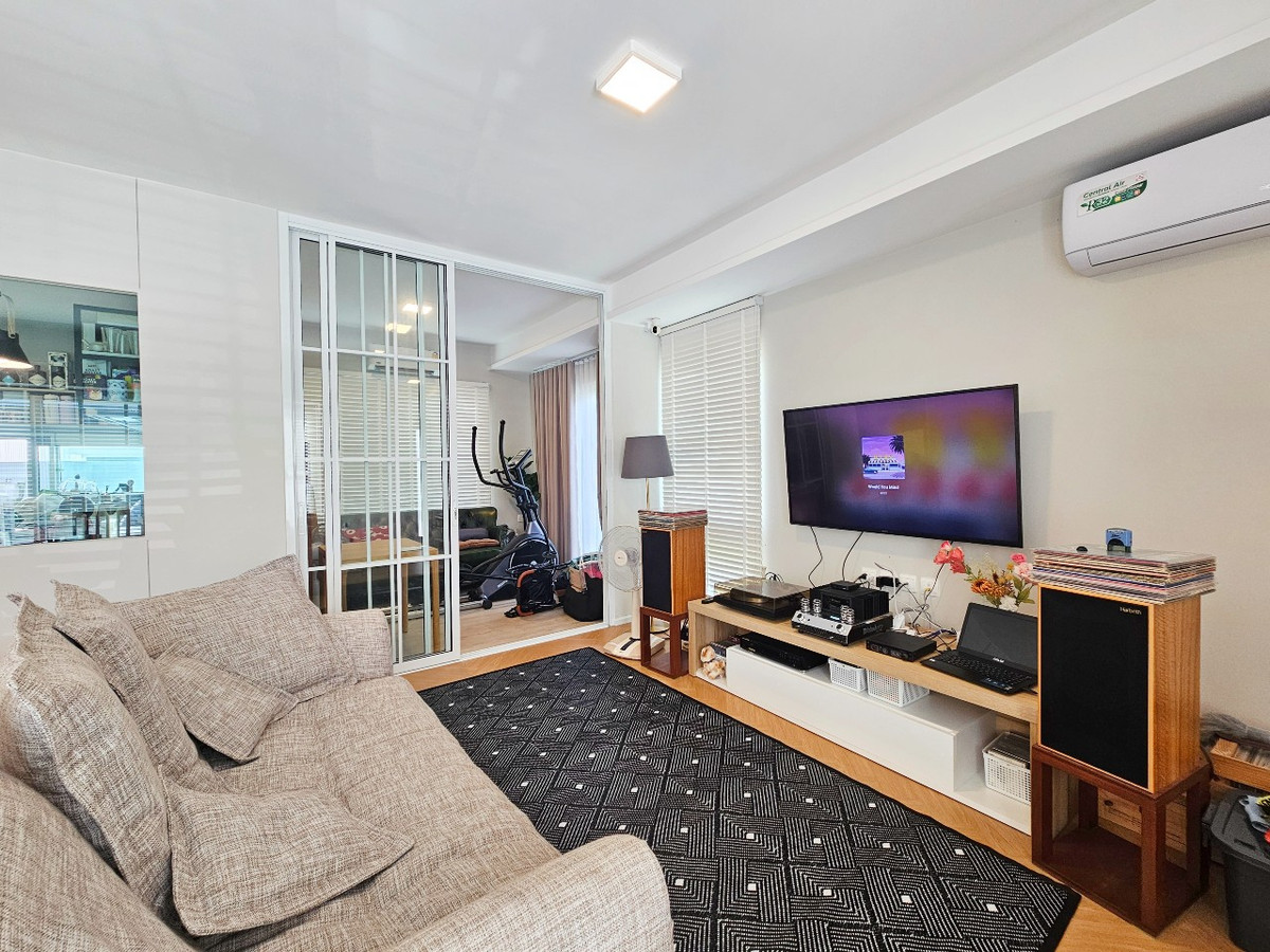 ขายบ้านพระราม 5 ราชพฤกษ์ บางกรวย : ขายบ้านแฝด Anya ราชพฤกษ์–นครอินทร์ ขนาด 40.3 ตรว. หลังมุม สภาพใหม่ เฟอร์นิเจอร์และเครื่องใช้ไฟฟ้าครบ