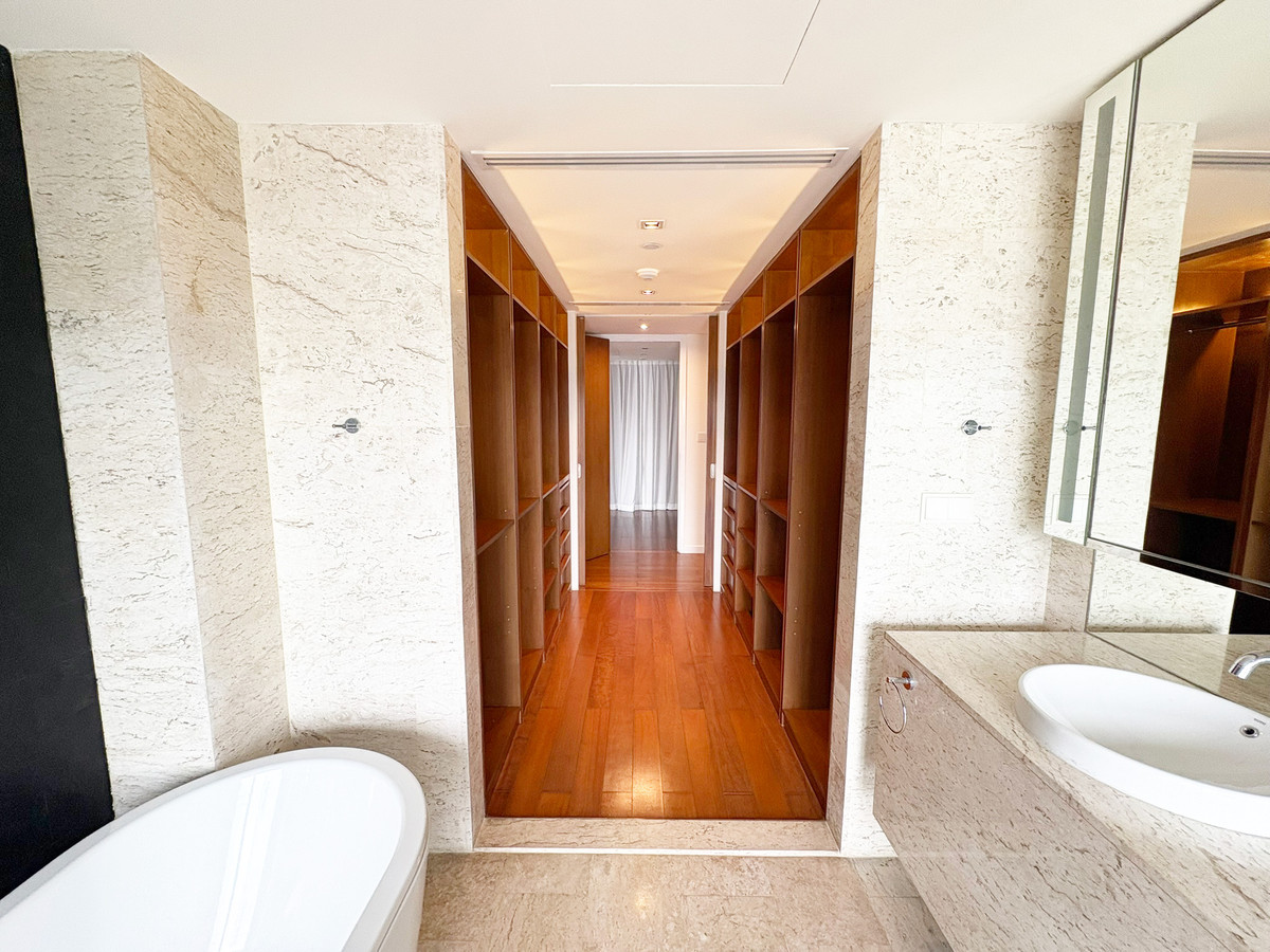 ขายคอนโดพระราม 3 สาธุประดิษฐ์ : ✨บ้านพักตากอากาศริมแม่น้ำเจ้าพระยา The Pano Rama 3 — Luxury River Villa✨