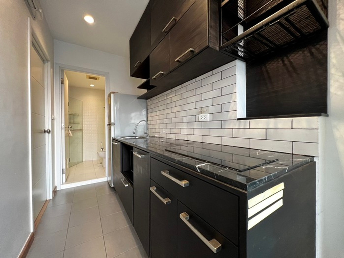 ให้เช่าคอนโดบางซื่อ วงศ์สว่าง เตาปูน : 💖ปล่อยเช่า Condo The Tree Interchange ติดห้างเกตเวย์บางซื่อ /1 ห้องนอน ราคาเพียง 12,000 บาท/สอบถามได้นะคะ 🟢 Line : atfirm2010💖