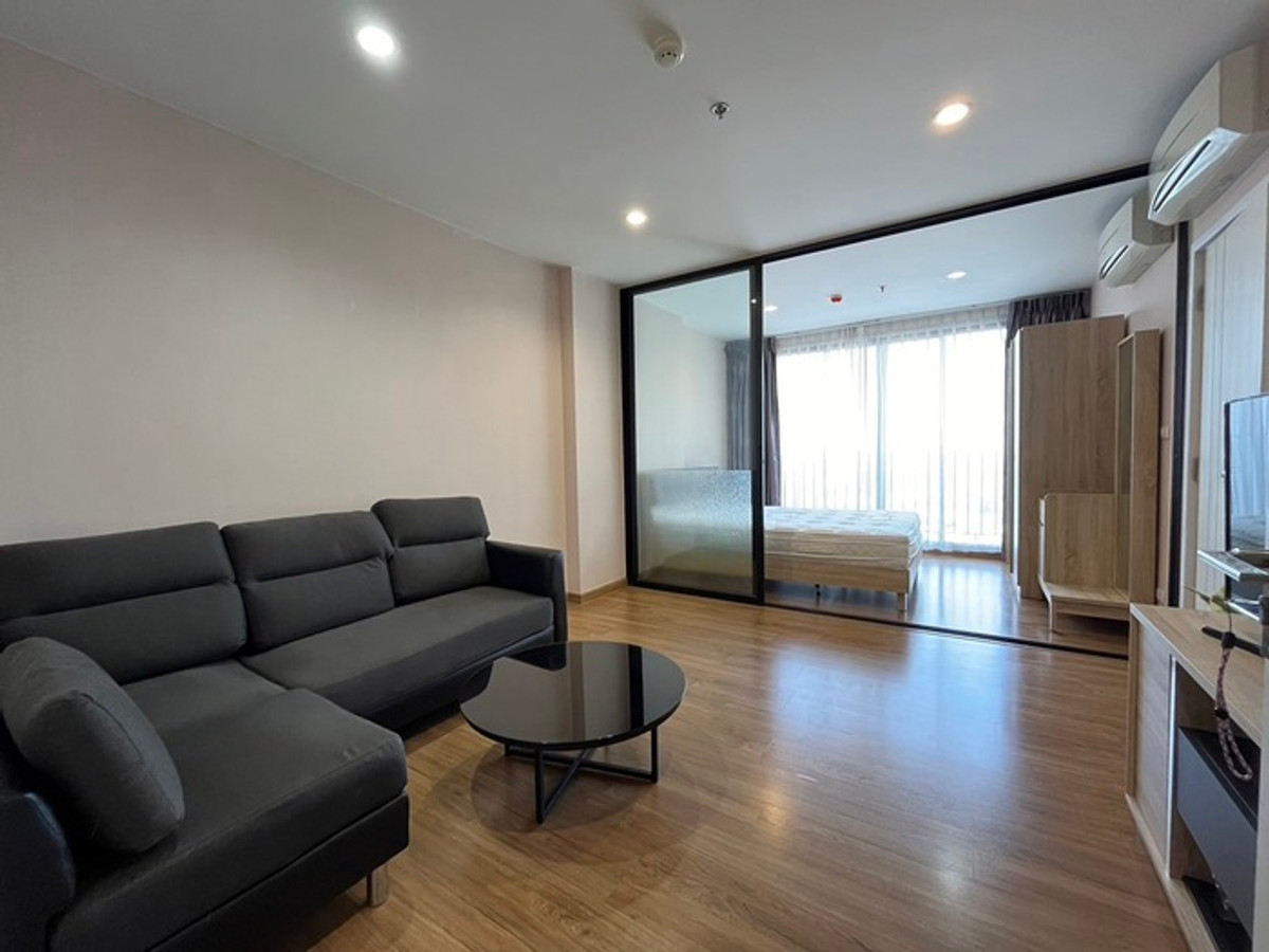 For RentCondoBang Sue, Wong Sawang, Tao Pun : 💖💖 [Rent] Condo The Tree Interchange, next to Gateway Bang Sue Mall, near MRT Tao Poon and MRT Bang Pho / 2 bedrooms, price 22,000 baht / if interested, please inquire. Line ID = atfirm2010 💖💖