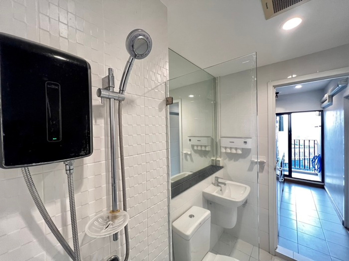 ให้เช่าคอนโดบางซื่อ วงศ์สว่าง เตาปูน : 💖ปล่อยเช่า Condo The Tree Interchange ติดห้างเกตเวย์บางซื่อ /1 ห้องนอน ราคาเพียง 12,000 บาท/สอบถามได้นะคะ 🟢 Line : atfirm2010💖