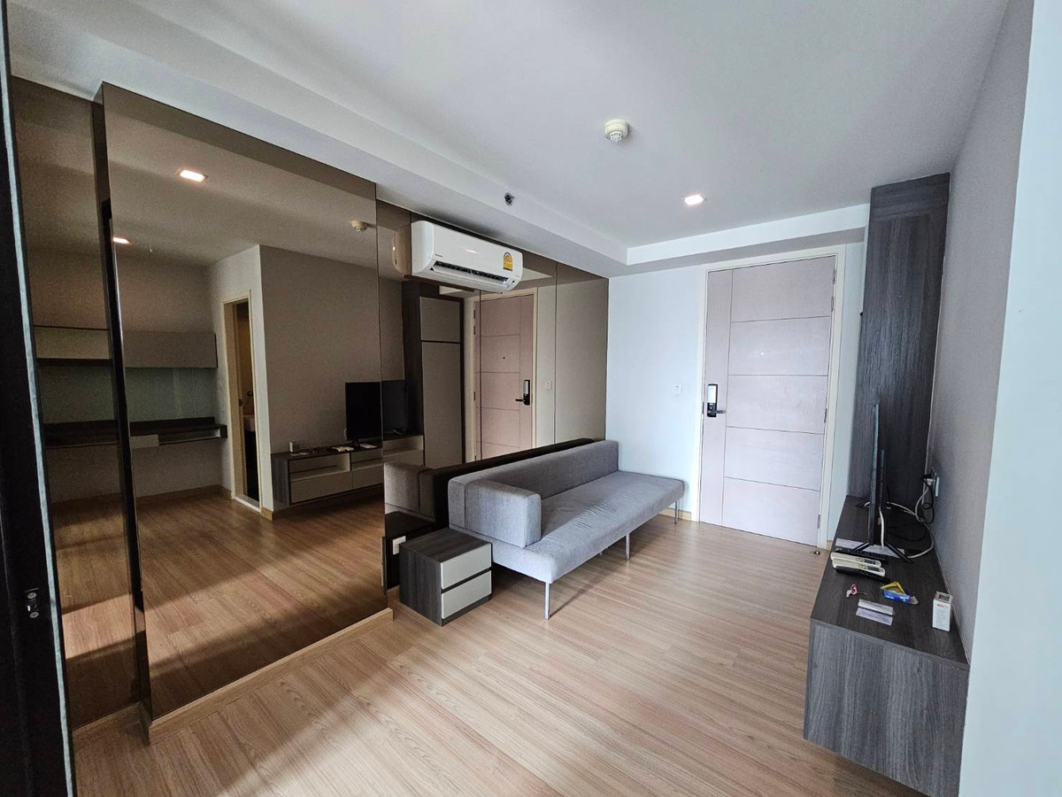 For RentCondoVipawadee, Don Mueang, Lak Si : Condo for rent KnightBridge Sky City (Knightsbridge Sky City), size 28.9 square meters, 9th floor, ready to move in, Anusawari Subdistrict, Bang Khen District, Bangkok.
