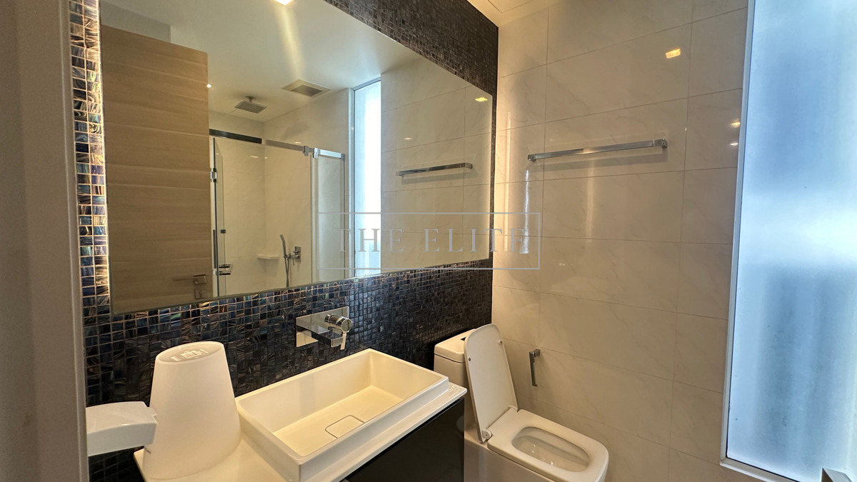 ให้เช่าคอนโดสาทร นราธิวาส : ✨ โอเอซิสใจกลางเมือง The Room สาทร-ถนนปั้น คอนโดหรู บรรยากาศเงียบสงบ เป็นส่วนตัว 🌿