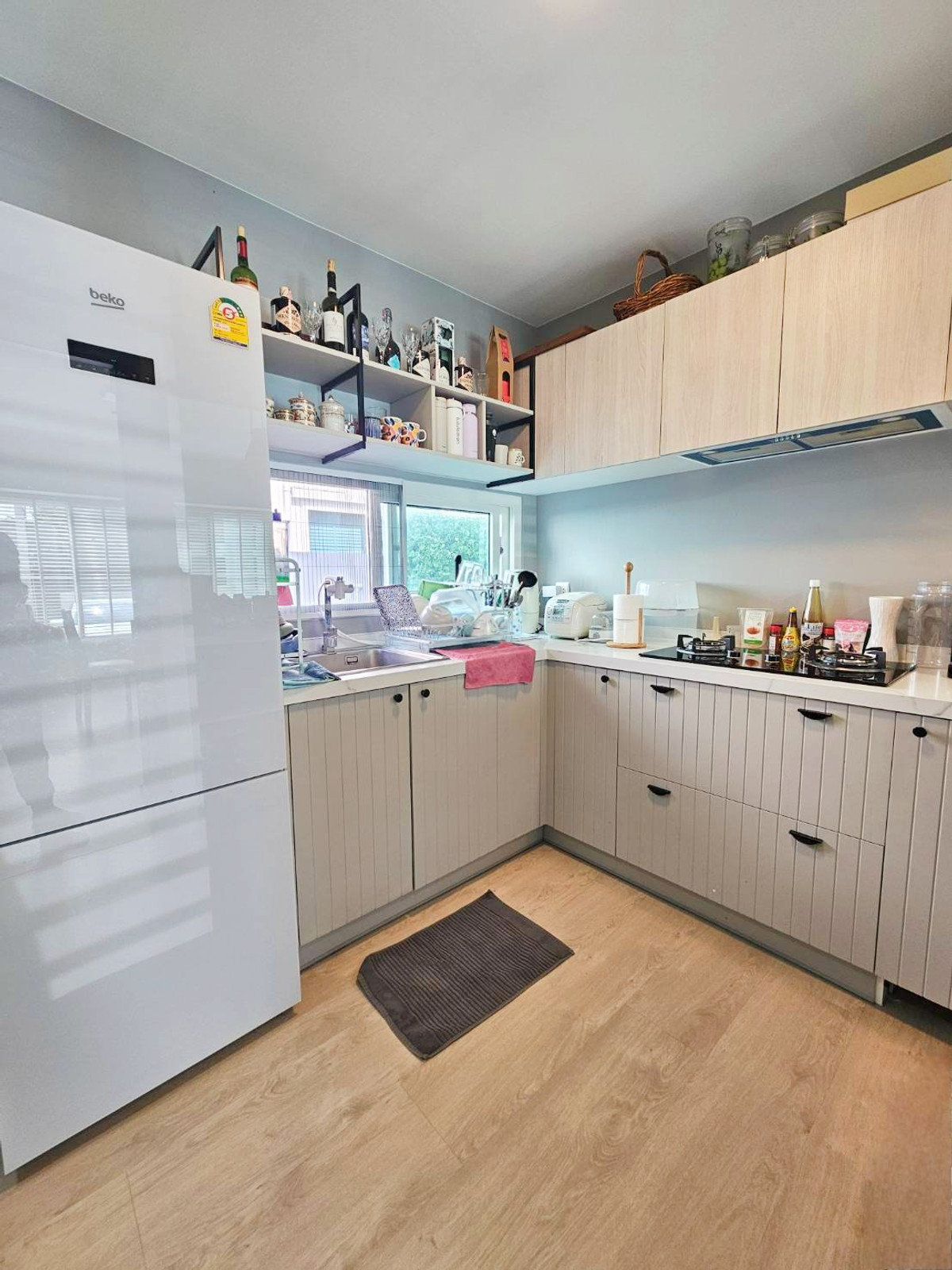 ขายบ้านพระราม 5 ราชพฤกษ์ บางกรวย : ขายบ้านแฝด Anya ราชพฤกษ์–นครอินทร์ ขนาด 40.3 ตรว. หลังมุม สภาพใหม่ เฟอร์นิเจอร์และเครื่องใช้ไฟฟ้าครบ