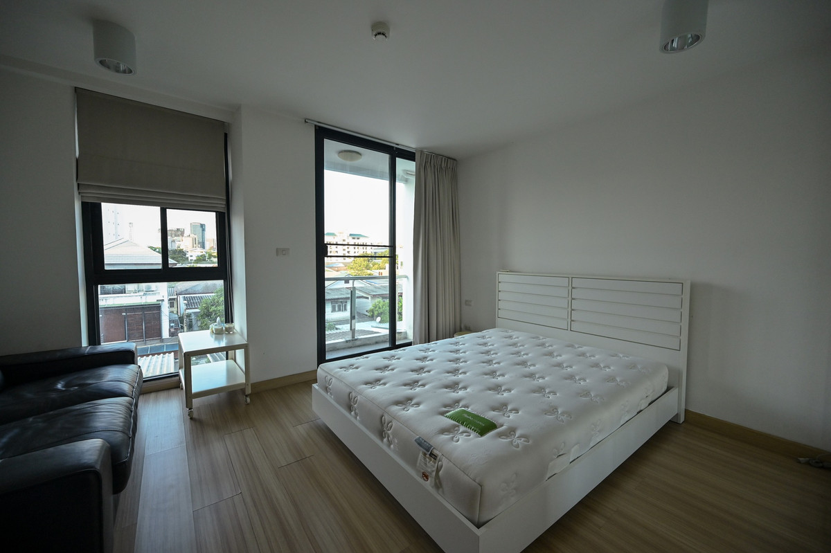 ขายคอนโดรัชดา ห้วยขวาง : Chateau in town Ratchada 20-2 / Studio (FOR SALE), ชาโตว์ อินทาวน์ รัชดา 20-2 / สตูดิโอ (ขาย) TARN051