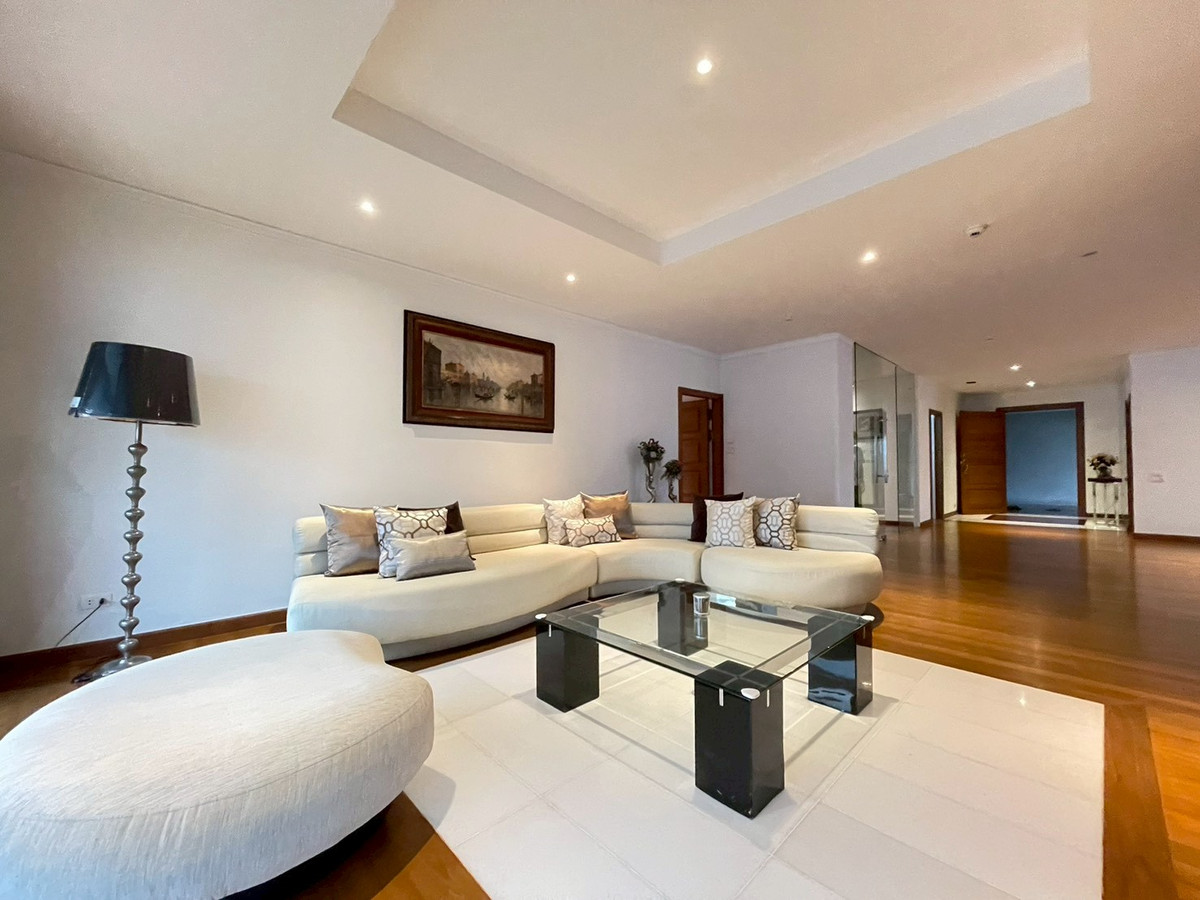 For RentCondoNana, North Nana,Sukhumvit13, Soi Nana : Tower Park (Sukhumvit 3)