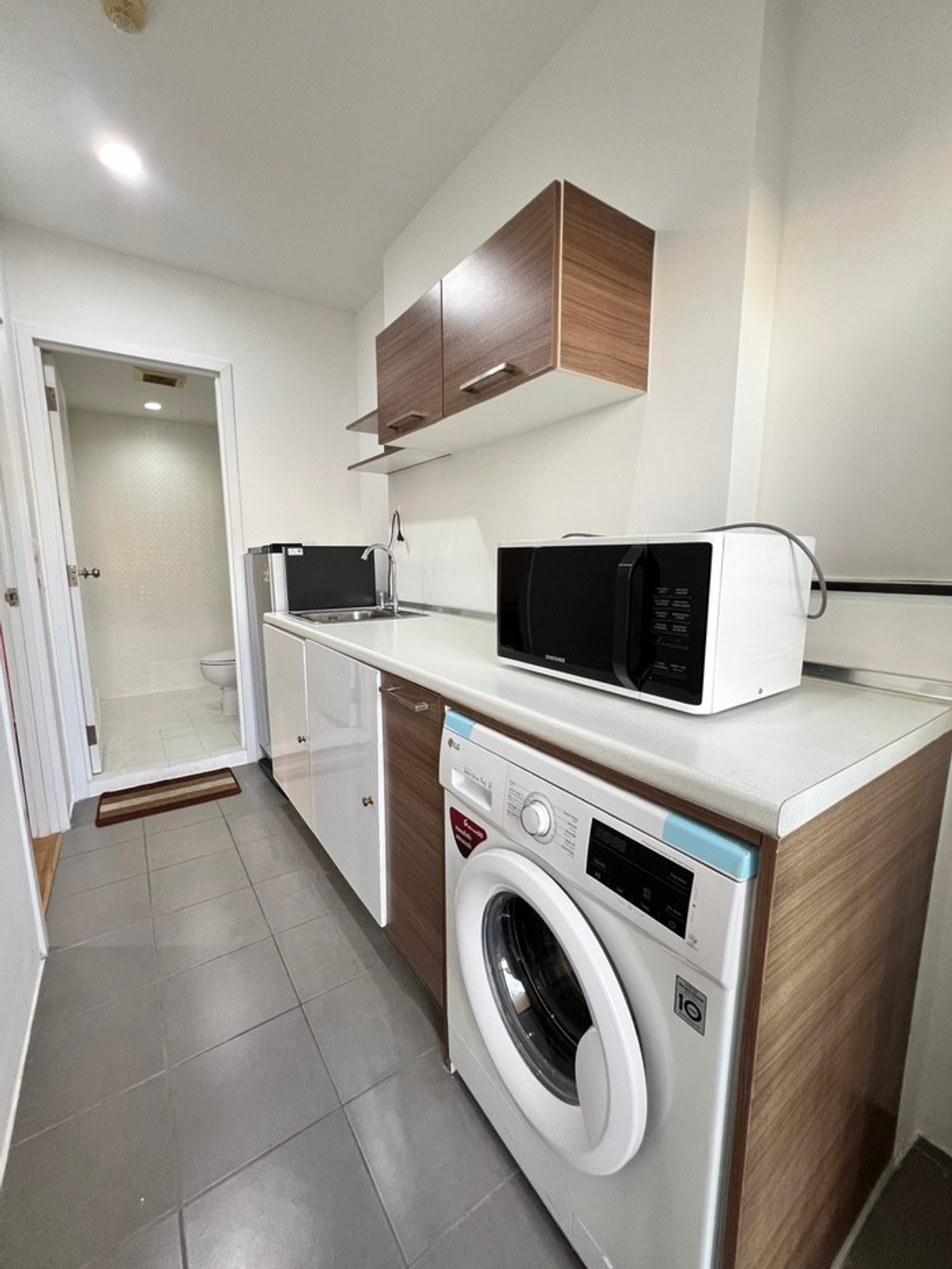 ให้เช่าคอนโดบางซื่อ วงศ์สว่าง เตาปูน : 💖ปล่อยเช่า Condo The Tree Interchange ติดห้างเกตเวย์บางซื่อ /2 ห้องนอน ราคาเพียง 17,000 บาท/สอบถามได้นะคะ 🟢 Line : atfirm2010💖