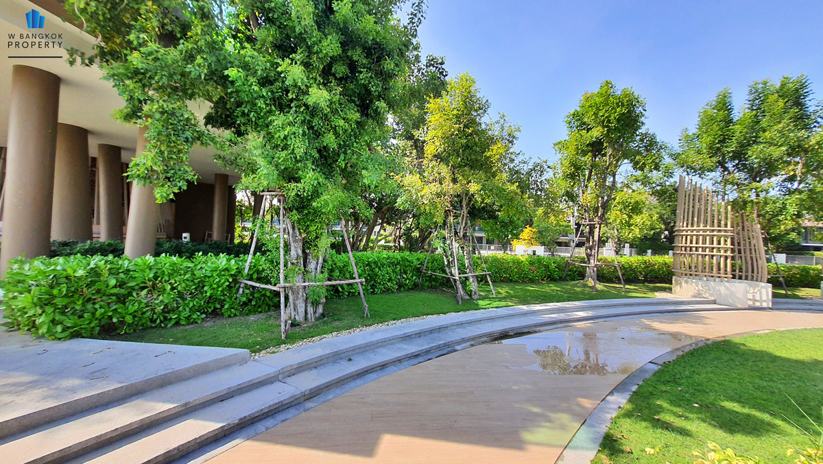 ขายบ้านบางนา แบริ่ง ลาซาล : **Hot Deal** ขายบ้านเดี่ยว บุราสิริ บางนา ก.ม. 26 แปลงริมน้ำ แบบบ้านใหญ่สุด 5 ห้องนอน 5 ห้องน้ำ 3 ที่จอดรถ 337 ตรม. บนที่ดิน 96.7 ตรว.