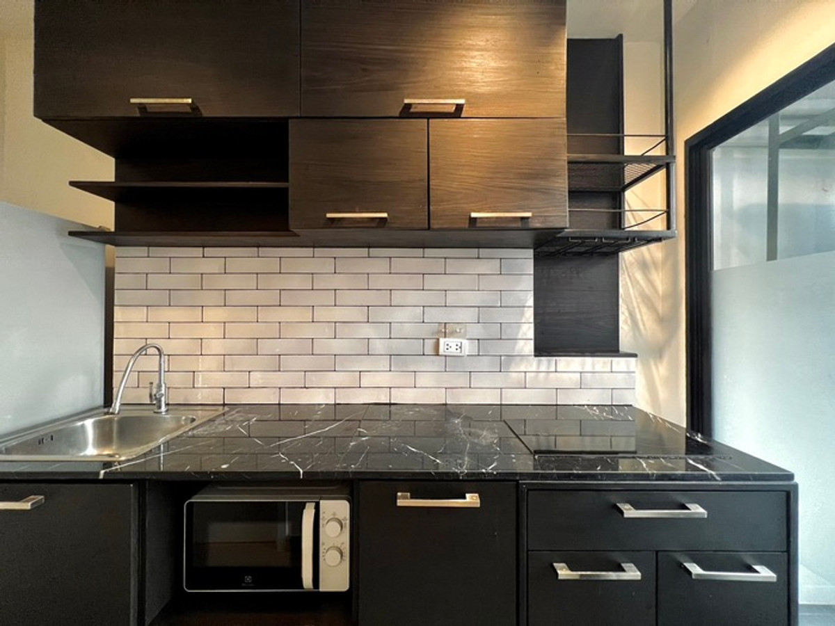 ให้เช่าคอนโดบางซื่อ วงศ์สว่าง เตาปูน : 💖ปล่อยเช่า Condo The Tree Interchange ติดห้างเกตเวย์บางซื่อ /1 ห้องนอน ราคาเพียง 12,000 บาท/สอบถามได้นะคะ 🟢 Line : atfirm2010💖