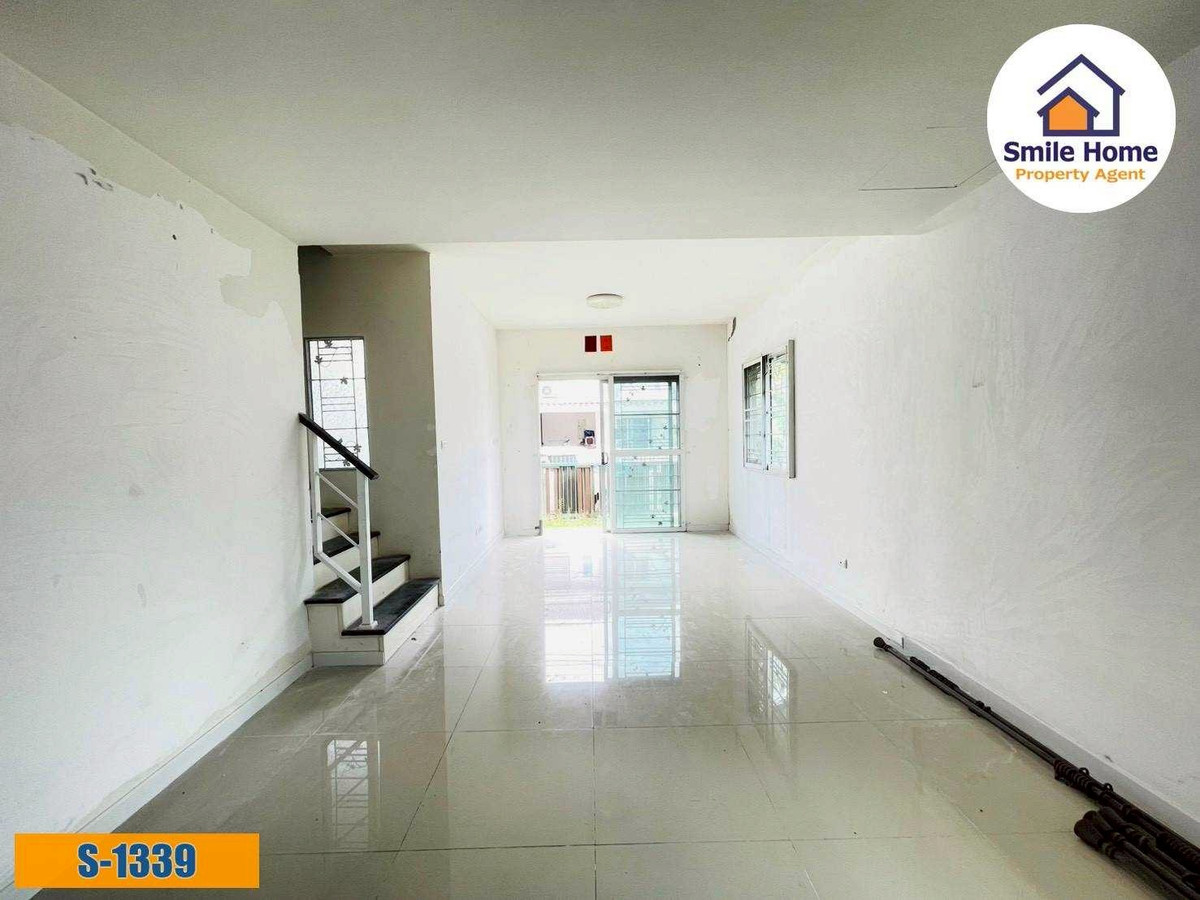 ขายทาวน์โฮมลาดกระบัง สุวรรณภูมิ : ขายทาวน์เฮาส์ พฤกษา86/1 ลาดกระบัง-สุวรรณภูมิ หลังริมต้นโครงการ