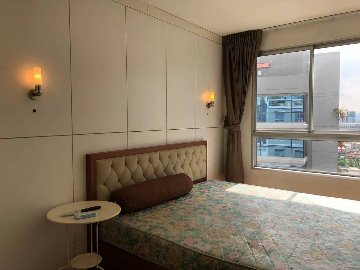 ให้เช่าคอนโดสุขุมวิท อโศก ทองหล่อ : คอนโดวัน เอ็กซ์ สุขุมวิท 26 — ห้องกว้าง เฟอร์ครบ ใกล้ BTS พร้อมพงษ์  รหัสทรัพย์: BACH-0012