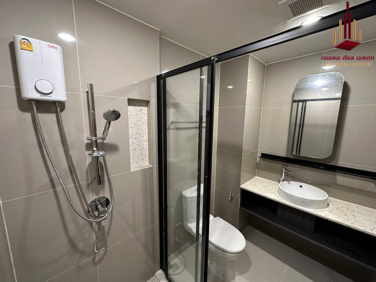 For RentCondoRatchadapisek, Huaikwang, Suttisan : ✨ For Rent : XT Huaikhwang Condo ✨ 💰 Only 17,500 thb/month