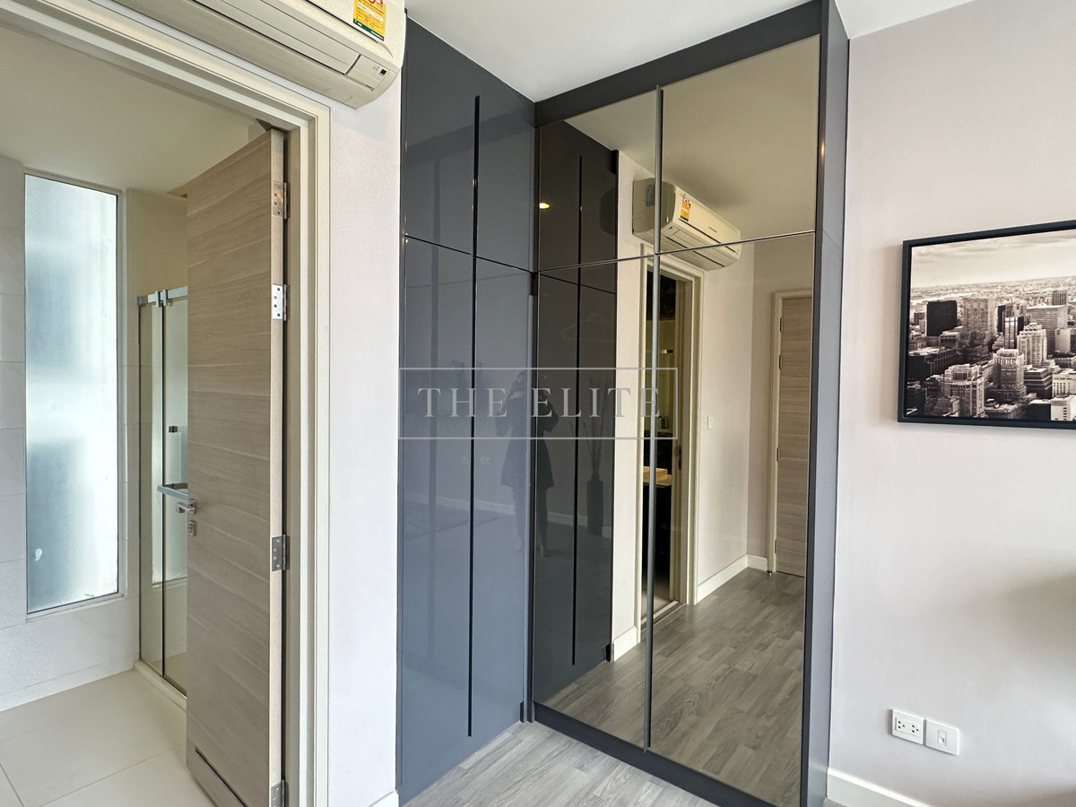 ให้เช่าคอนโดสาทร นราธิวาส : ✨ โอเอซิสใจกลางเมือง The Room สาทร-ถนนปั้น คอนโดหรู บรรยากาศเงียบสงบ เป็นส่วนตัว 🌿