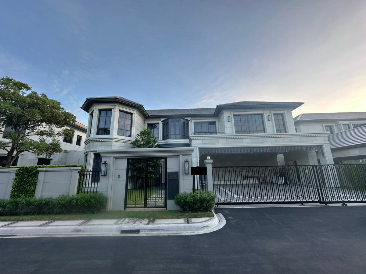 For RentHousePattanakan, Srinakarin : For rent/sale 152 sq m, 4 bedrooms, 5 bathrooms, 8 parking spaces, 2-story detached house, Narasiri, Krungthep Kreetha.