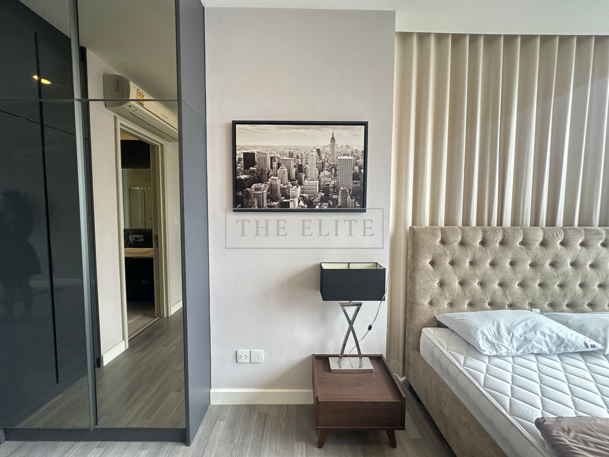 ให้เช่าคอนโดสาทร นราธิวาส : ✨ โอเอซิสใจกลางเมือง The Room สาทร-ถนนปั้น คอนโดหรู บรรยากาศเงียบสงบ เป็นส่วนตัว 🌿