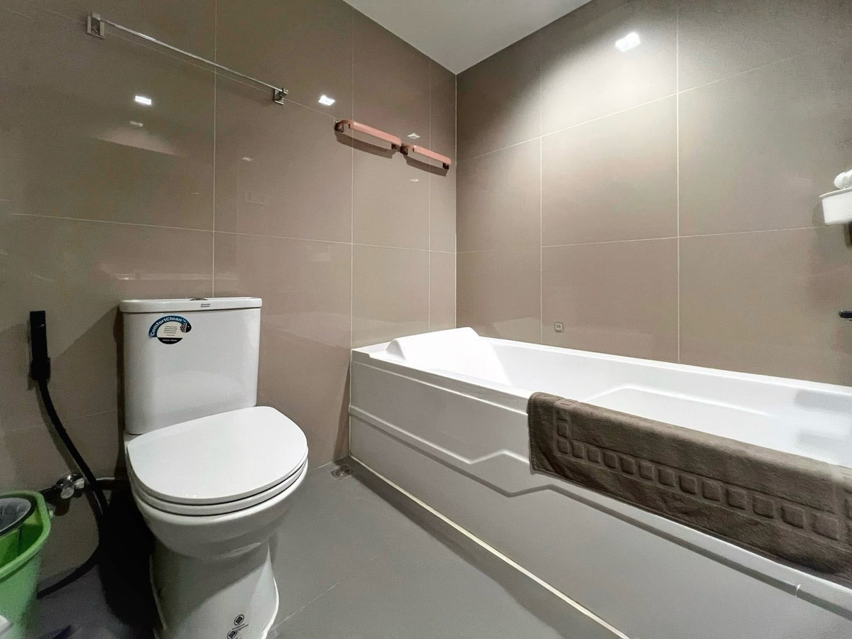 For RentCondoOnnut, Udomsuk : 🔥 For [Rent] 🔥  [ Ideo S93 ] - [ 1 Bedroom ] / Fully furnished++, a very private and luxurious condo surrounded by markets, restaurants and street food, unblockable view. BTS Bangchak is at the front of the condo ONLY 19k!! 👍