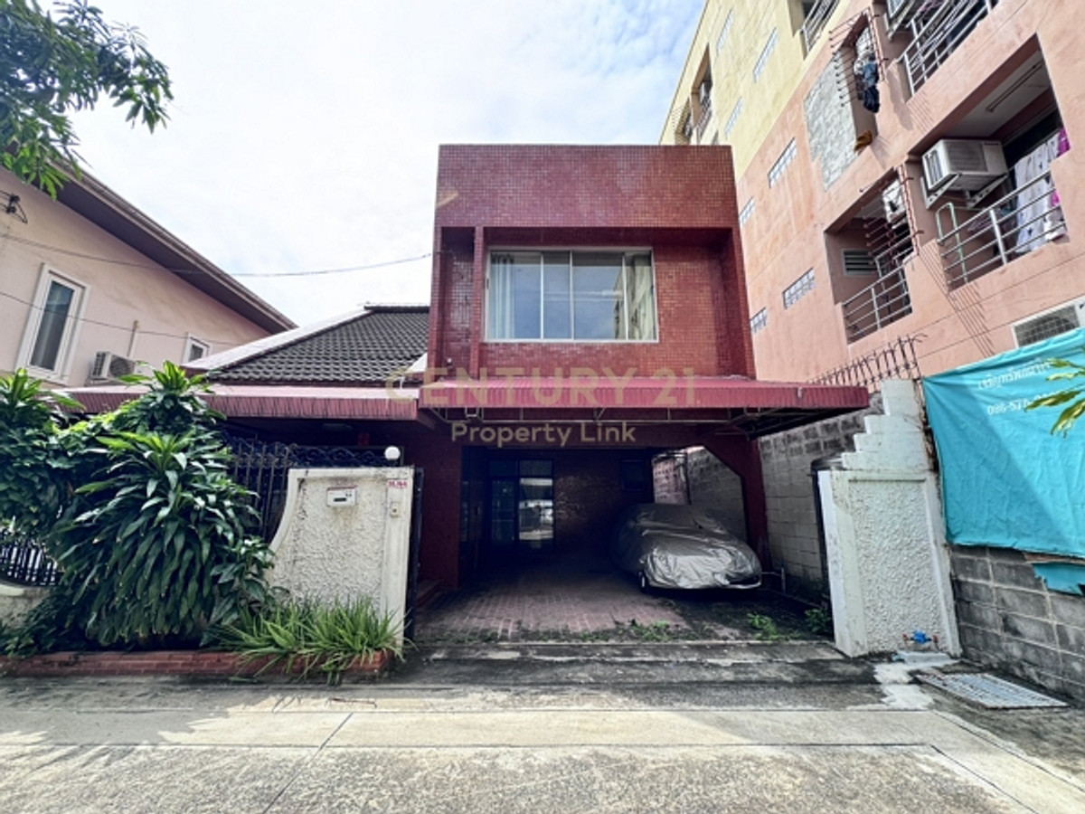 ขายบ้านอารีย์ อนุสาวรีย์ : โอกาสทอง! บ้านทำเลทอง "อารีย์สัมพันธ์ 4" หลังมุมสุดซอย No.41-HH-68045