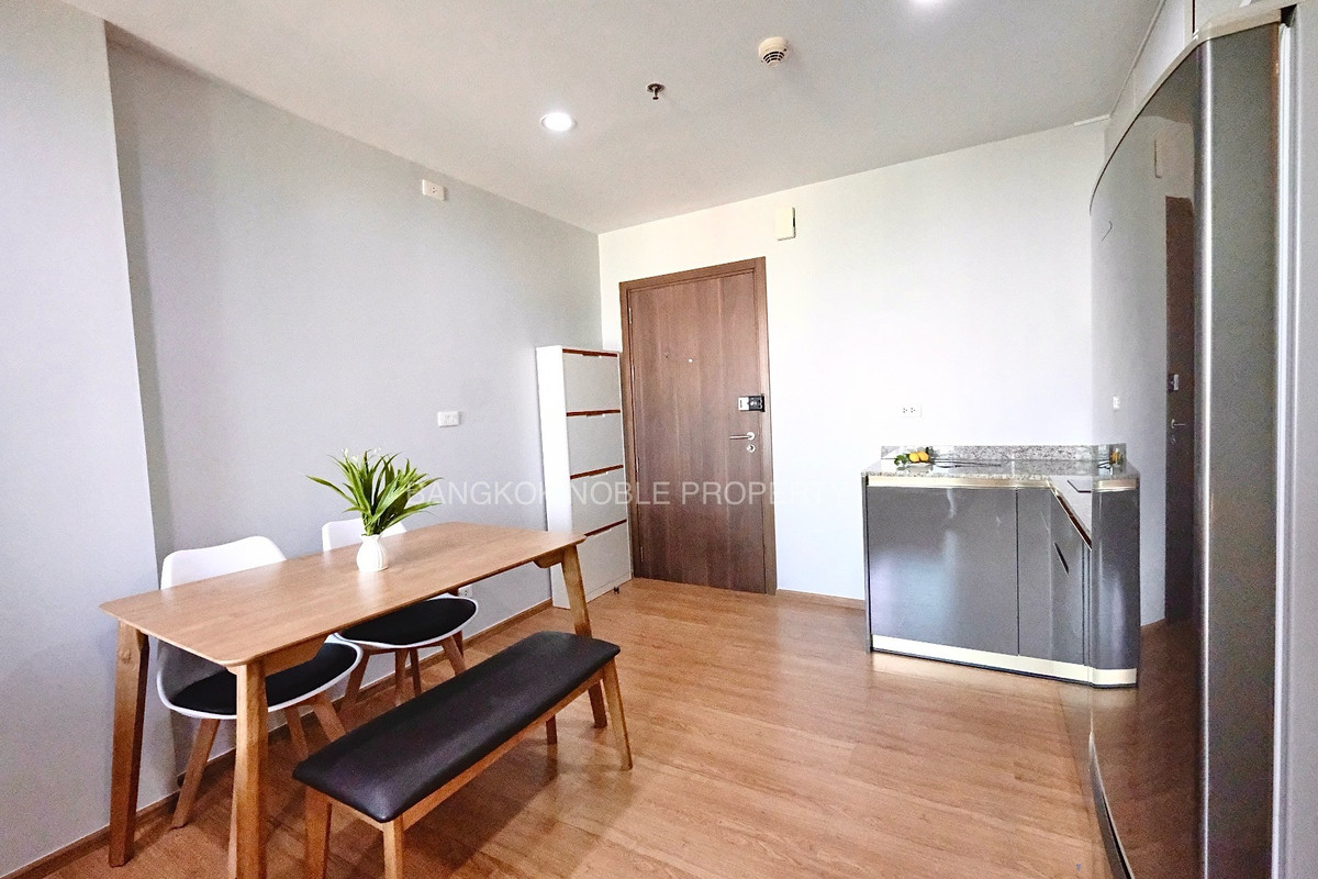 CondoOnnut, Udomsuk : For sale/rent The Base Sukhumvit 77 Condo (Condo The Base Sukhumvit 77) 2 bedrooms (Corner Unit) 14th floor, Building B, size 57.32 sq m.
