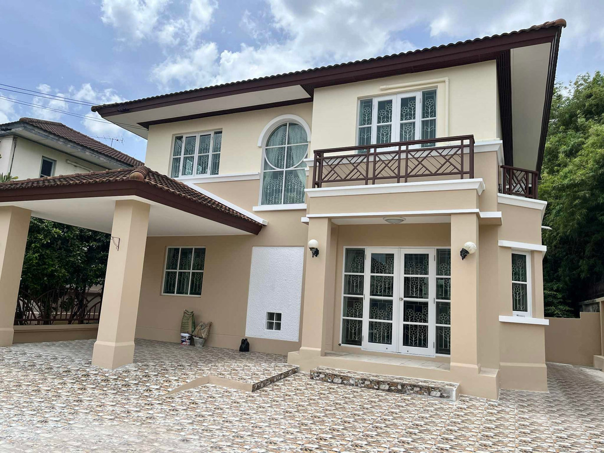 ขายบ้านนวมินทร์ รามอินทรา : มัณฑนา พระยาสุเรนทร์ 26 / 3 ห้องนอน (ขาย), Manthana Prayasuren 26 / 3 Bedrooms (FOR SALE) PINP048