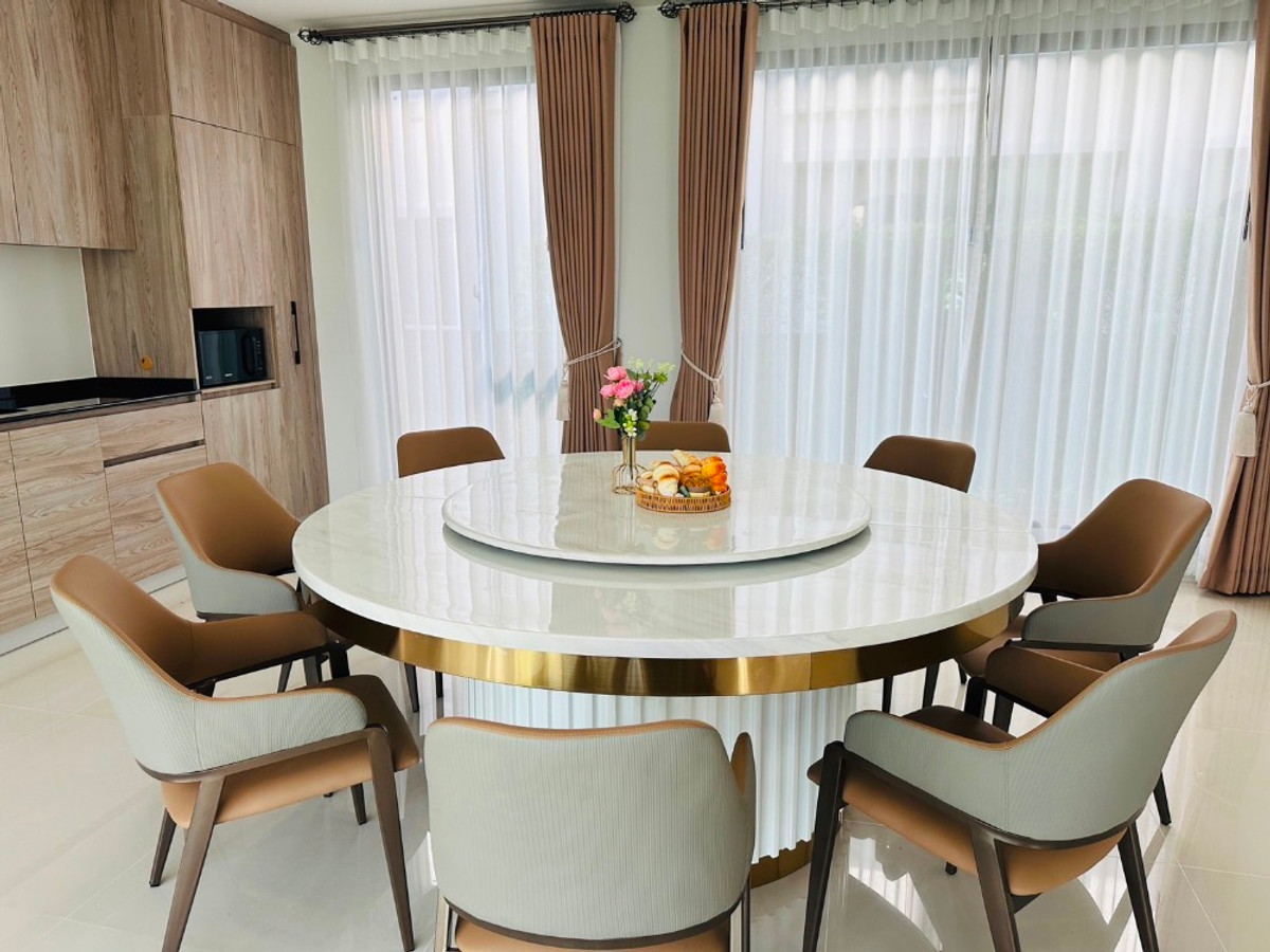 ขายบ้านพัฒนาการ ศรีนครินทร์ : บุราสิริ กรุงเทพกรีฑา / 4 ห้องนอน (ขาย), Burasiri Krungthepkreetha / 4 Bedrooms (FOR SALE) BZD039