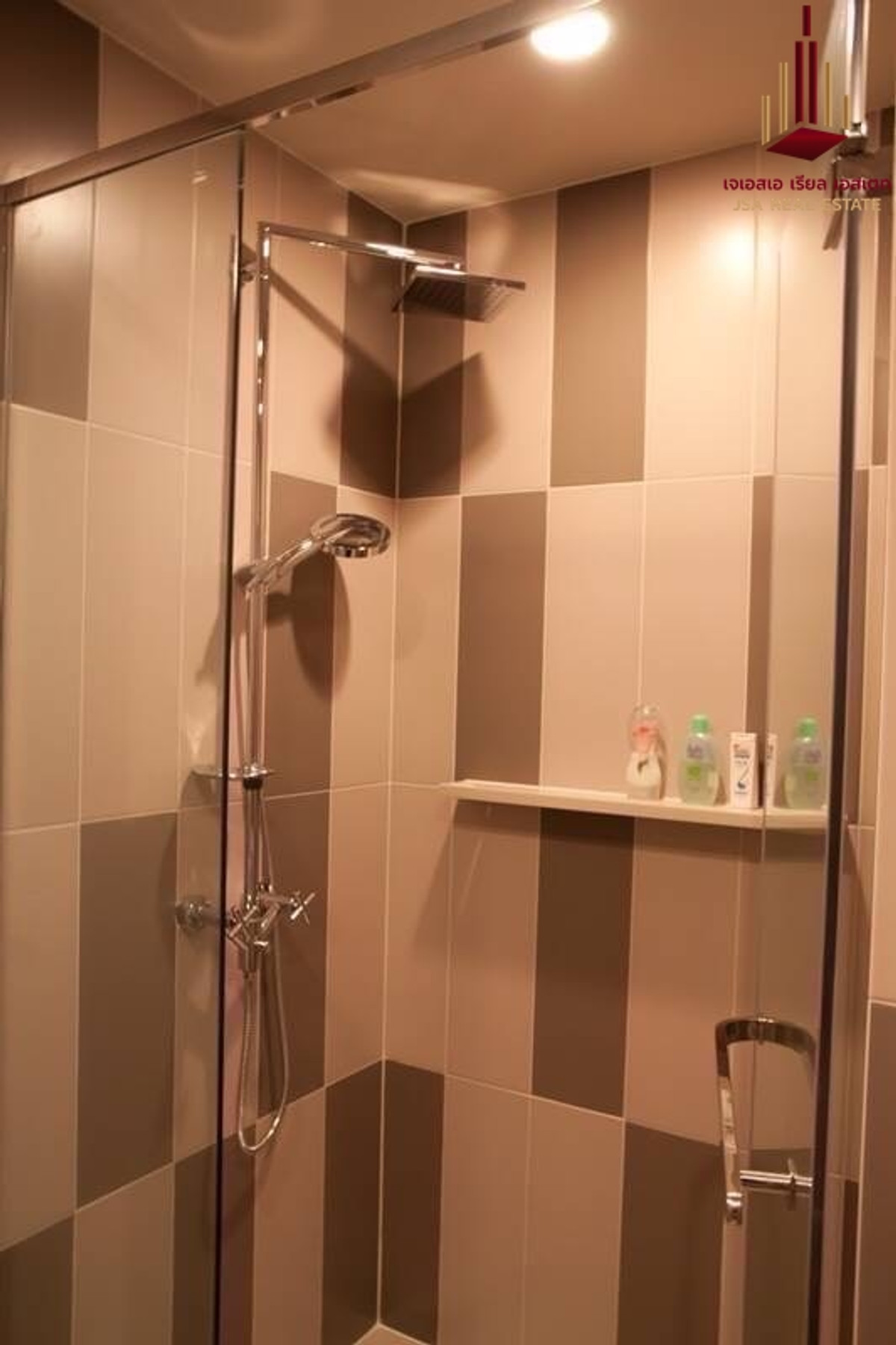 For RentCondoSapankwai,Jatujak : ✨ For Rent: Onyx Phahonyothin Condo ✨ 💰 Only 20,000 THB/month