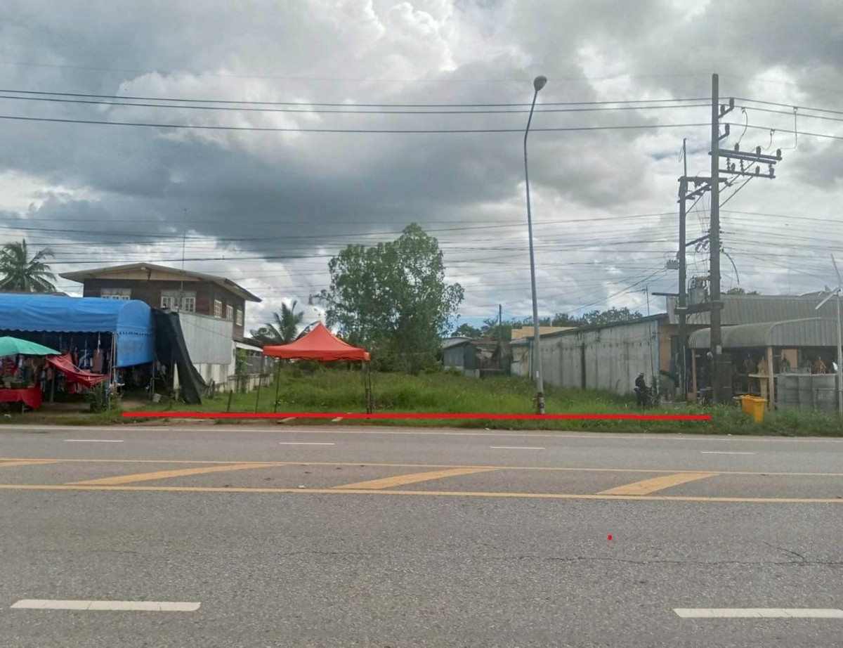 ขายที่ดินอุดรธานี : ขายที่ดินเปล่า 3 งาน 20 ตารางวา  อ.กุมภวาปี ติดถนน ทำเลสวย เหมาะลงทุนทำกิจการ   ใกล้ธนาคาร สำนังานขนส่ง