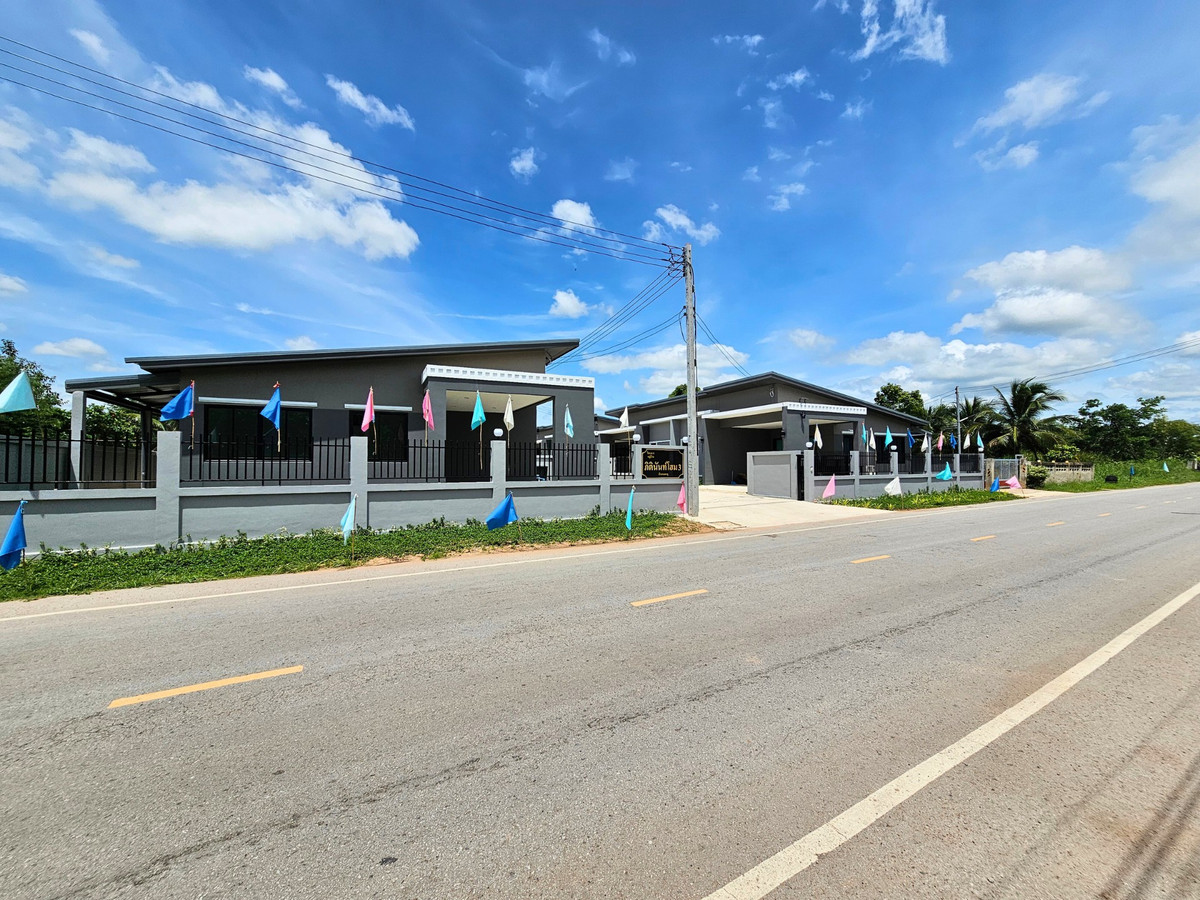 ขายขอนแก่น : บ้านแฝดชั้นเดียว เริ่มต้น 1.2 ล้าน 2นอน 2น้ำ 2จอดรถ ต.บ้านหว้า ห่างเมืองเพียง 15 นาที