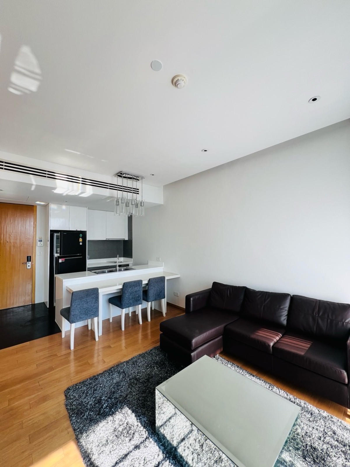 ขายคอนโดสุขุมวิท อโศก ทองหล่อ : 📌ขายด่วน!!! คอนโด Aequa sukhumvit49  ขนาด 1 ห้องนอน 1 ห้องน้ำ 56.6 ตร.ม. ราคา 8.5 ลบ. คอนโดเลี้ยงสัตว์ได้🐶🐱 ห้องสวย แต่งครบ วิวดี ราคาดีที่สุดในตลาด ☎️0887532858