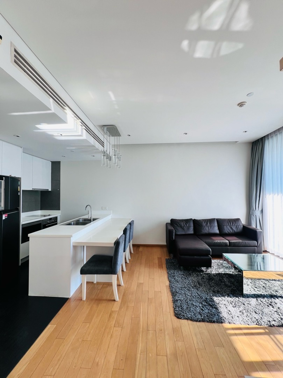 ขายคอนโดสุขุมวิท อโศก ทองหล่อ : 📌ขายด่วน!!! คอนโด Aequa sukhumvit49  ขนาด 1 ห้องนอน 1 ห้องน้ำ 56.6 ตร.ม. ราคา 8.5 ลบ. คอนโดเลี้ยงสัตว์ได้🐶🐱 ห้องสวย แต่งครบ วิวดี ราคาดีที่สุดในตลาด ☎️0887532858