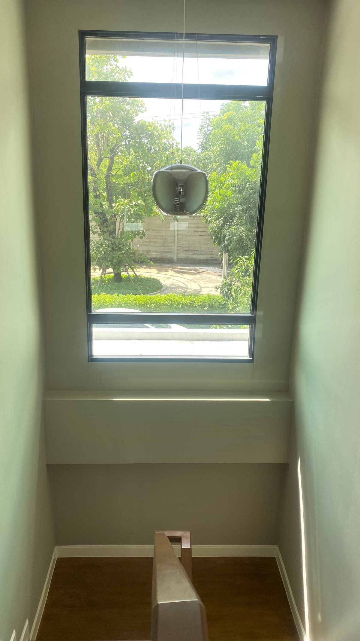 ขายบ้านเสรีไทย-นิด้า : บ้านเดี่ยวหน้าสวน 4นอน/4น้ำ ไม่เคยเข้าอยู่  ถ. สุขาภิบาล2 ขายเพียง9.8ล้านบาท 🔥🔥