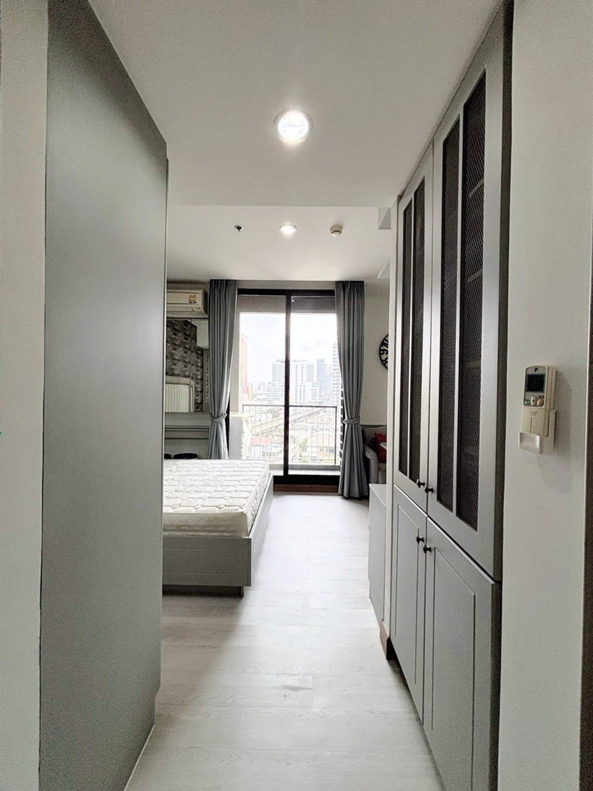 For SaleCondoSapankwai,Jatujak : The Editor ✨  Condo, good location, next to BTS Saphan Khwai 🚆  Studio room 28 sq m., fully furnished, ready to move in 095-6568924 kook