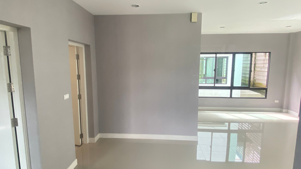 ขายบ้านเสรีไทย-นิด้า : บ้านเดี่ยวหน้าสวน 4นอน/4น้ำ ไม่เคยเข้าอยู่  ถ. สุขาภิบาล2 ขายเพียง9.8ล้านบาท 🔥🔥