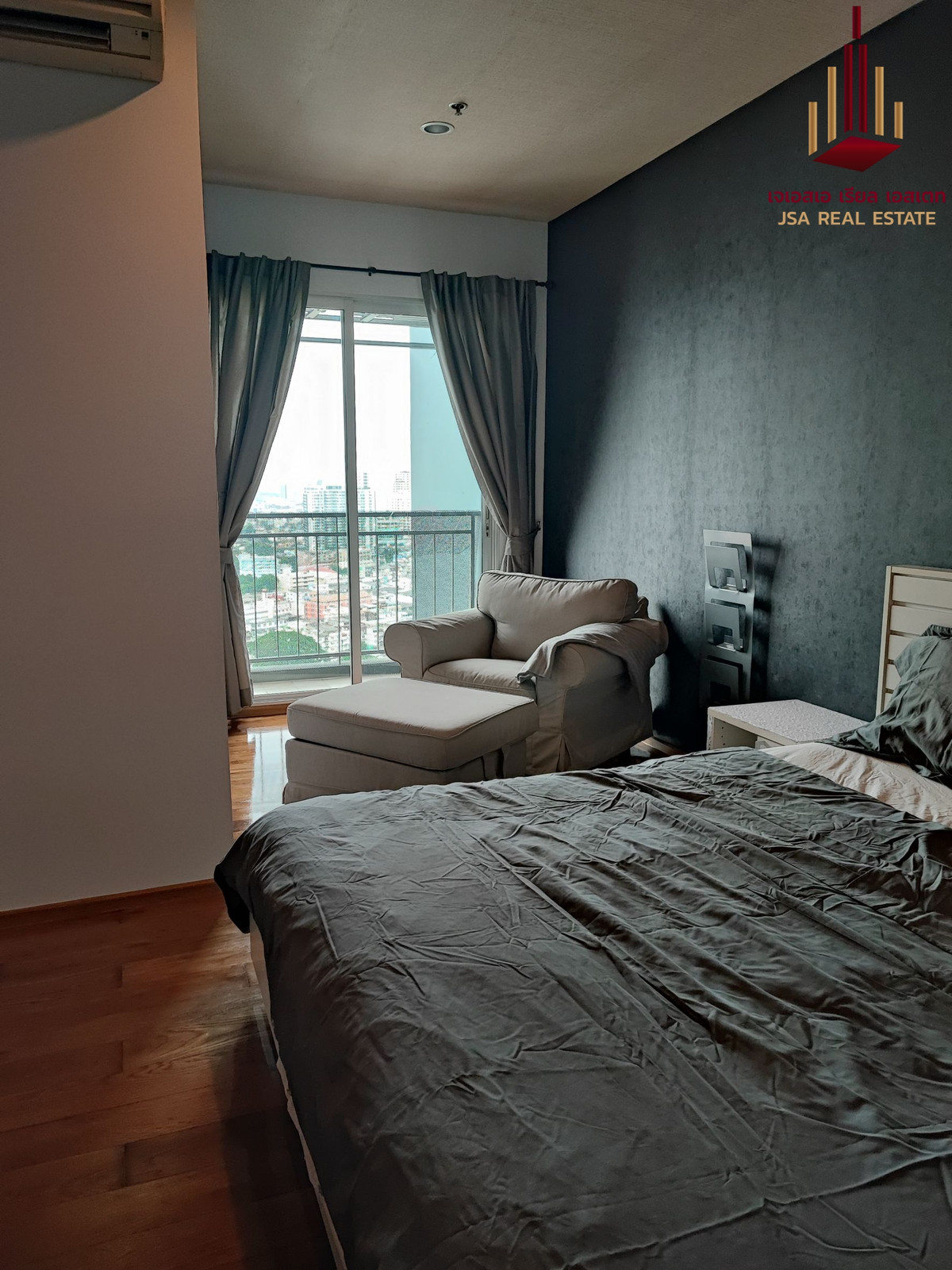 For RentCondoWongwianyai, Charoennakor : ✨ For Rent: Hive at Sathorn Condo ✨ 💰 Only 28,000 THB/month