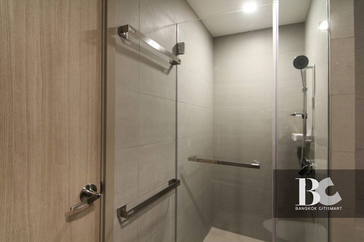 For SaleCondoOnnut, Udomsuk : 🔥Urgent Sale🔥 Whizdom Connect Sukhumvit* near BTS Punnawithi, fully furnished, ready to move in