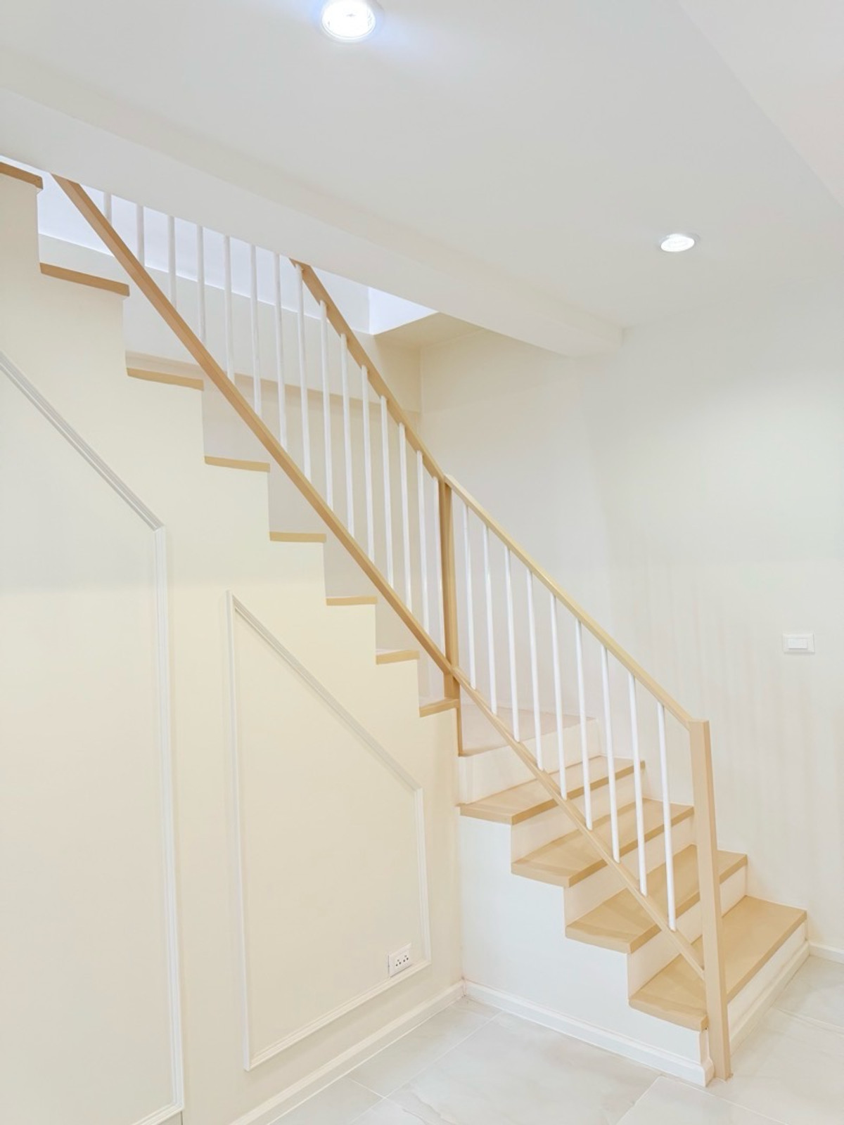 For SaleTownhomeLadprao101, Happy Land, The Mall Bang Kapi : 🏡Beautiful renovated townhouse, Lat Phrao 101, near MRT, fully furnished, ready to move in, special price.