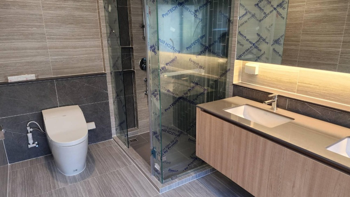 ขายบ้านพัฒนาการ ศรีนครินทร์ : บุราสิริ กรุงเทพกรีฑา / 4 ห้องนอน (ขาย), Burasiri Krungthepkreetha / 4 Bedrooms (FOR SALE) BZD039