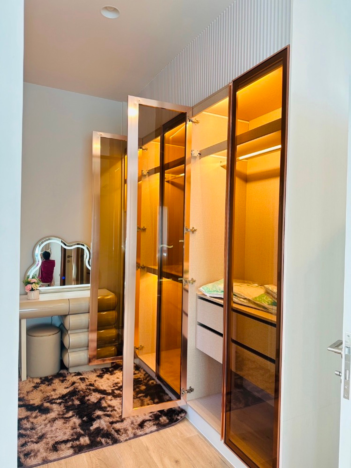 ขายบ้านพัฒนาการ ศรีนครินทร์ : บุราสิริ กรุงเทพกรีฑา / 4 ห้องนอน (ขาย), Burasiri Krungthepkreetha / 4 Bedrooms (FOR SALE) BZD039