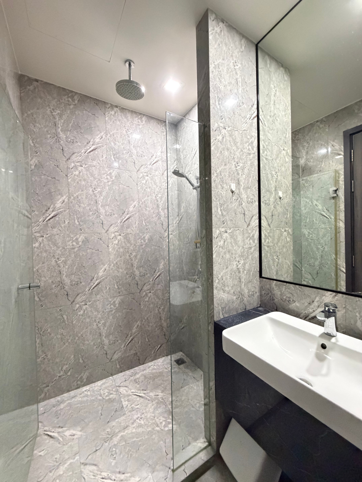 ให้เช่าคอนโดสุขุมวิท อโศก ทองหล่อ : 🔥 HOT DEAL 1 bedroom for rent at Ashton asoke 🔥