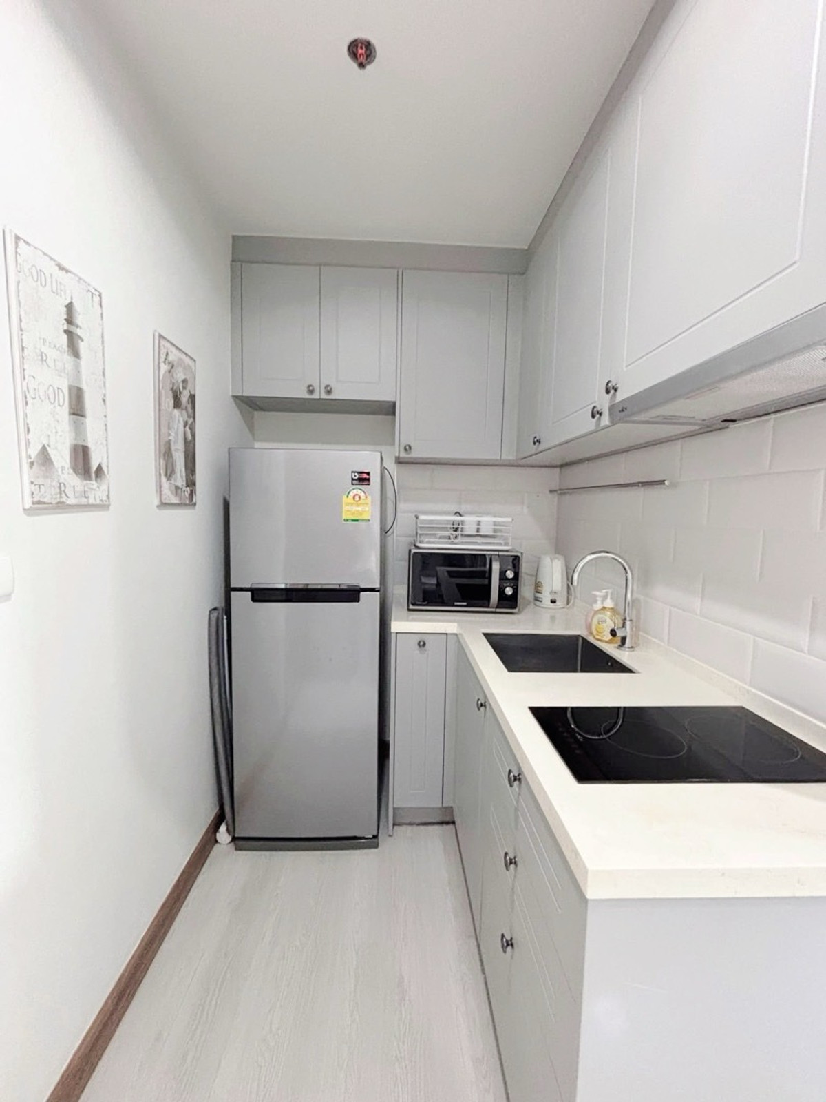 For SaleCondoSapankwai,Jatujak : The Editor ✨  Condo, good location, next to BTS Saphan Khwai 🚆  Studio room 28 sq m., fully furnished, ready to move in 095-6568924 kook