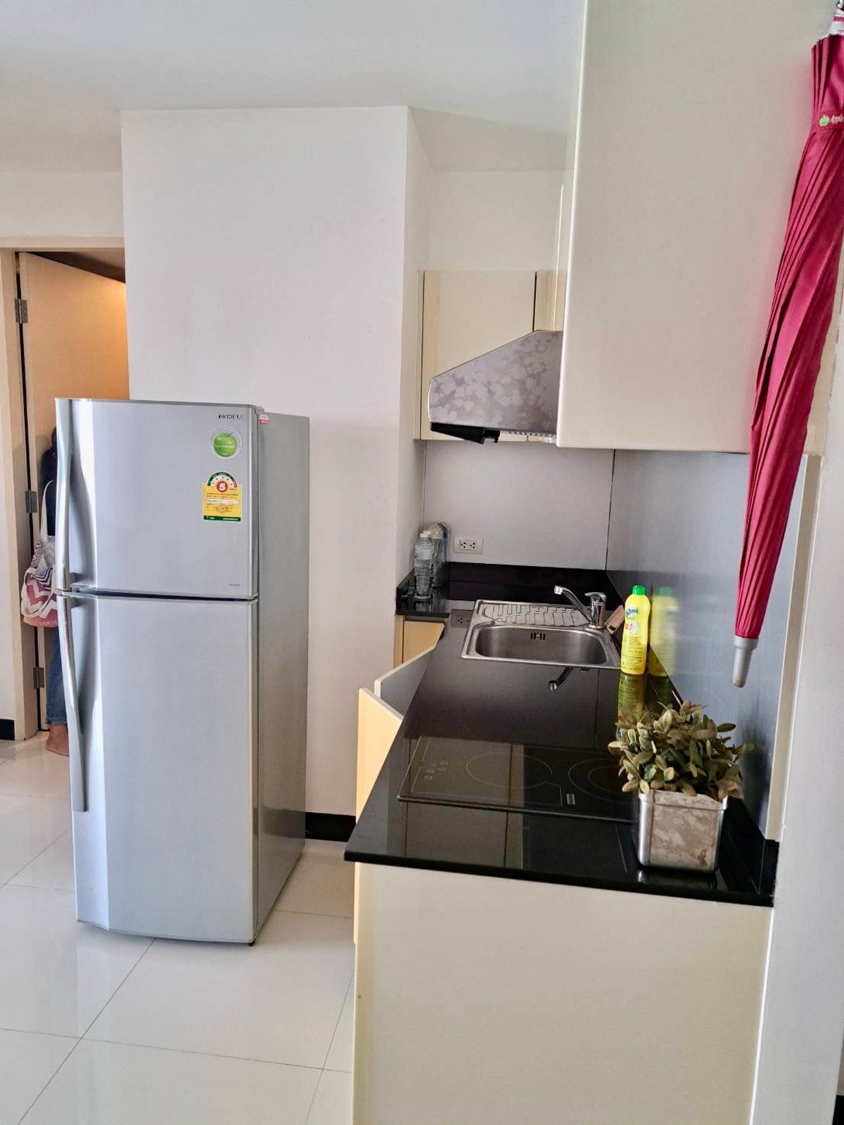 For RentCondoSukhumvit, Asoke, Thonglor : For Rent: Voque Sukhumvit 16 | 1-Bedroom 57 SQ.M. | Near BTS Asoke & MRT Sukhumvit | Fully Furnished | Ready to Move In